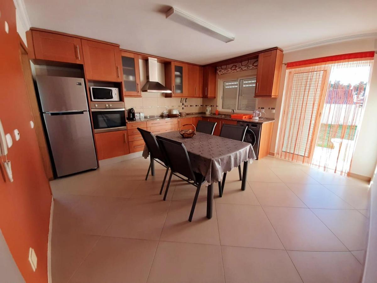 Spacious House In Aldeia Dos Pinheiros With Pool 阿泽陶 外观 照片
