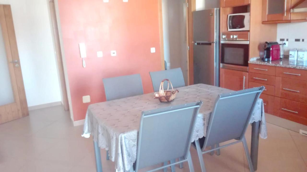 Spacious House In Aldeia Dos Pinheiros With Pool 阿泽陶 外观 照片