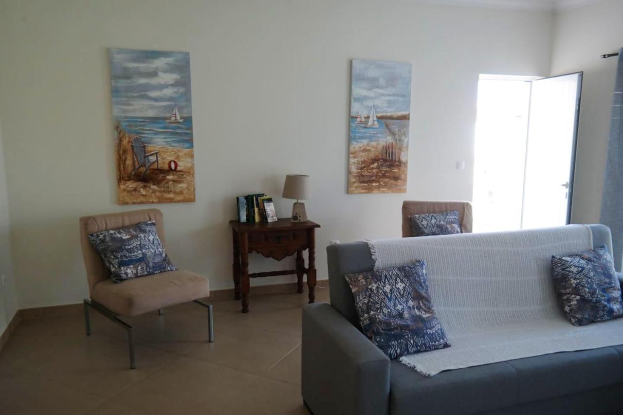 Spacious House In Aldeia Dos Pinheiros With Pool 阿泽陶 外观 照片